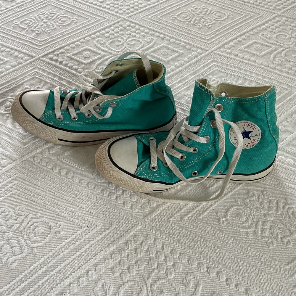 Turquoise high top converse